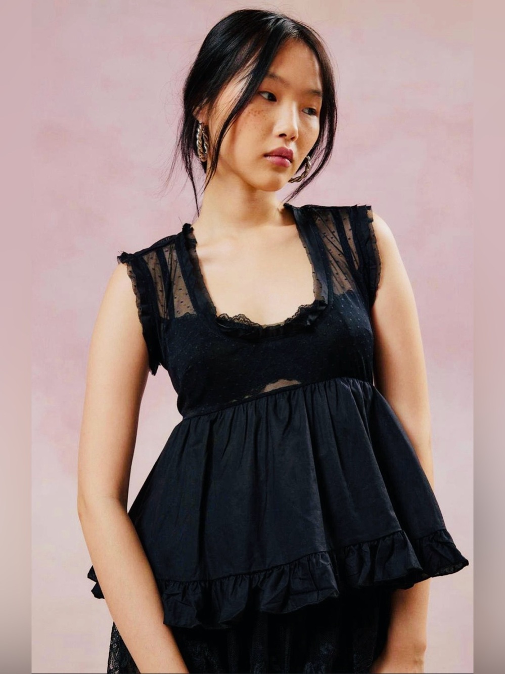 UO Kimchi Blue Women’s Black Ellie Semi-Sheer Babydoll Top. Size S
